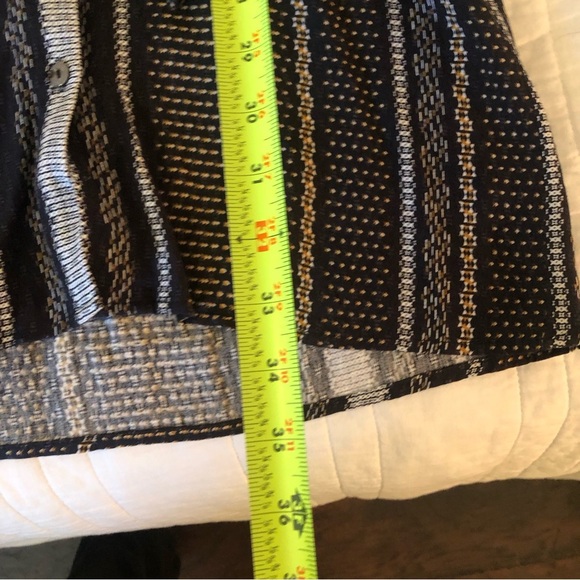 VICI Shirtwaist Tie-front Rayon Dress. Size Small. - Picture 12 of 13